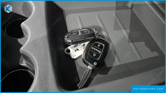 HYUNDAI STAREX 12-SEATER WAGON