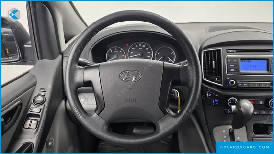 HYUNDAI STAREX 12-SEATER WAGON