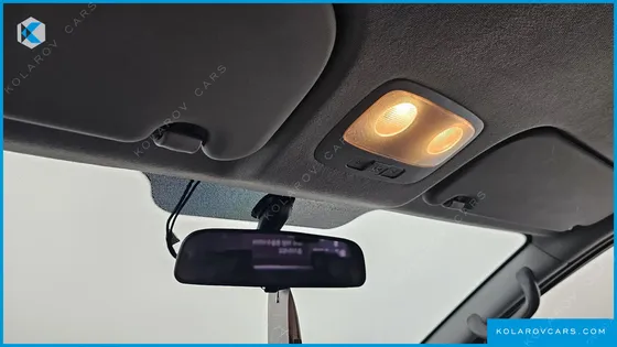 HYUNDAI STAREX 12-SEATER WAGON
