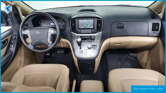 HYUNDAI STAREX 4WD 11-SEATER WAGON