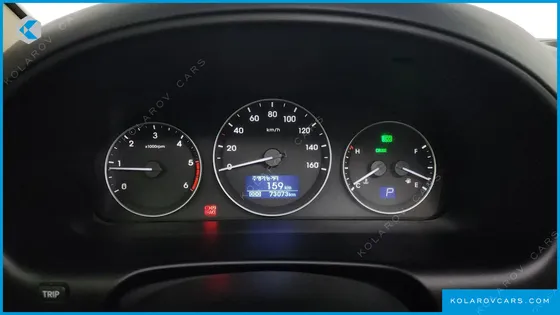 HYUNDAI STAREX 4WD 11-SEATER WAGON
