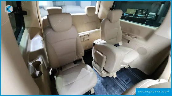 HYUNDAI STAREX 4WD 11-SEATER WAGON