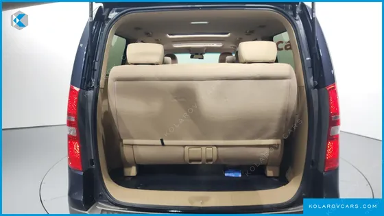 HYUNDAI STAREX 4WD 11-SEATER WAGON