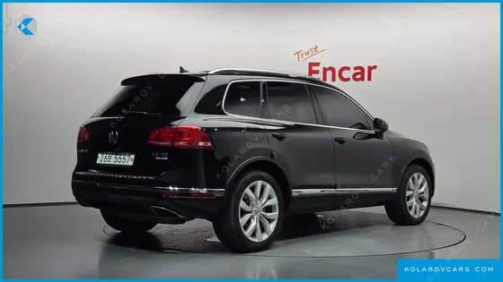 VOLKSWAGEN TOUAREG V6 3.0 TDI BLUEMOTION PREMIUM