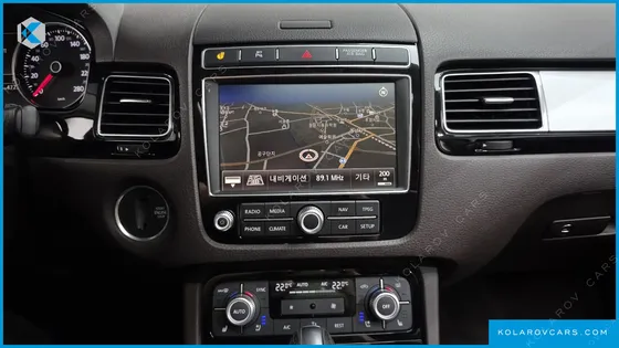 VOLKSWAGEN TOUAREG V6 3.0 TDI BLUEMOTION PREMIUM