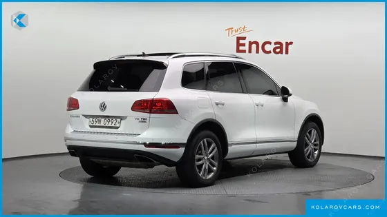 VOLKSWAGEN TOUAREG V6 3.0 TDI BLUEMOTION
