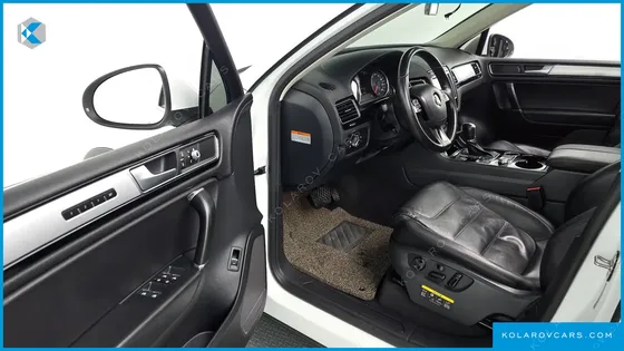VOLKSWAGEN TOUAREG V6 3.0 TDI BLUEMOTION