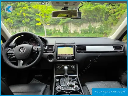 VOLKSWAGEN TOUAREG V6 3.0 TDI BLUEMOTION PREMIUM