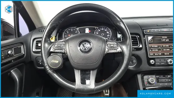 VOLKSWAGEN TOUAREG V6 3.0 TDI BLUEMOTION PREMIUM