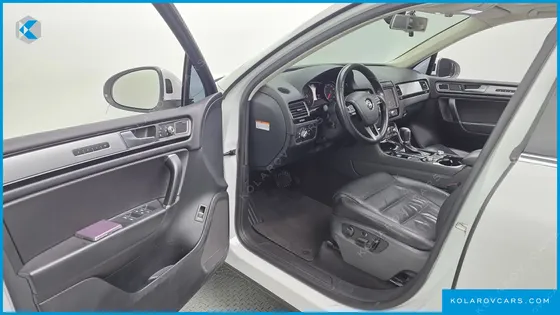 VOLKSWAGEN TOUAREG V6 3.0 TDI BLUEMOTION PREMIUM