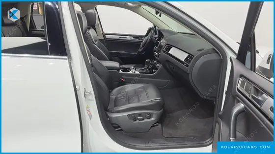 VOLKSWAGEN TOUAREG V6 3.0 TDI BLUEMOTION PREMIUM