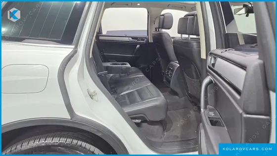 VOLKSWAGEN TOUAREG V6 3.0 TDI BLUEMOTION PREMIUM