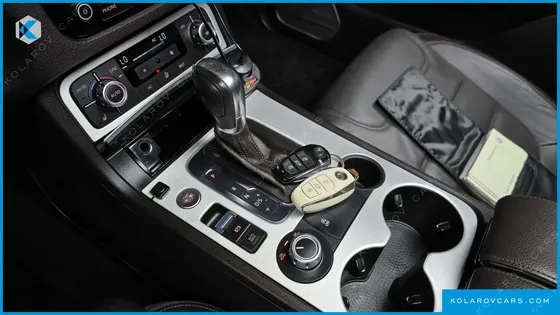VOLKSWAGEN TOUAREG V6 3.0 TDI BLUEMOTION