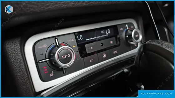 VOLKSWAGEN TOUAREG V6 3.0 TDI BLUEMOTION