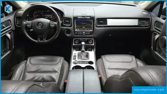 VOLKSWAGEN TOUAREG V6 3.0 TDI BLUEMOTION