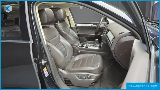 VOLKSWAGEN TOUAREG V6 3.0 TDI BLUEMOTION