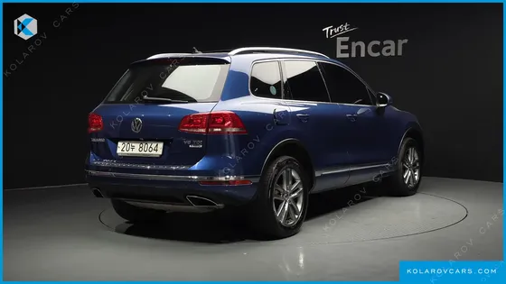 VOLKSWAGEN TOUAREG V6 3.0 TDI BLUEMOTION