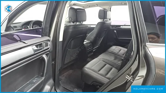 VOLKSWAGEN TOUAREG V6 3.0 TDI BLUEMOTION PREMIUM
