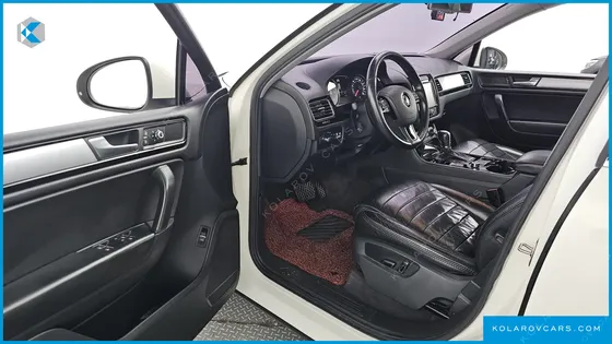 VOLKSWAGEN TOUAREG V6 3.0 TDI BLUEMOTION