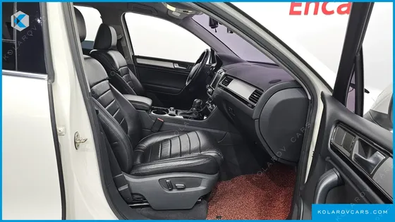 VOLKSWAGEN TOUAREG V6 3.0 TDI BLUEMOTION