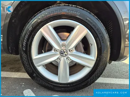 VOLKSWAGEN TOUAREG V6 3.0 TDI BLUEMOTION