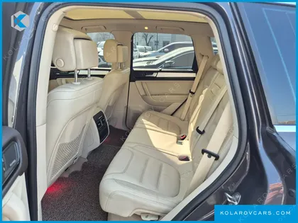VOLKSWAGEN TOUAREG V6 3.0 TDI BLUEMOTION