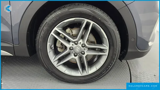 HYUNDAI MAXCRUISE GAS 3.3 2WD