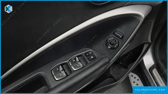HYUNDAI MAXCRUISE GAS 3.3 2WD