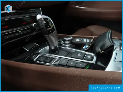 BMW GRAN TURISMO (GT) GT 50I XDRIVE
