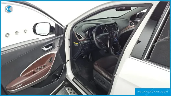 HYUNDAI MAXCRUISE GAS 3.3 4WD