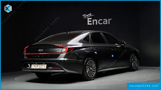 HYUNDAI SONATA INSPIRATION