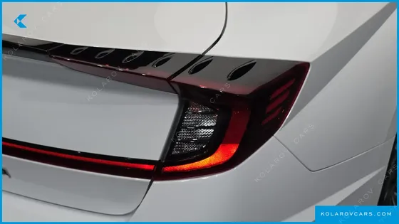 HYUNDAI SONATA PREMIUM PLUS