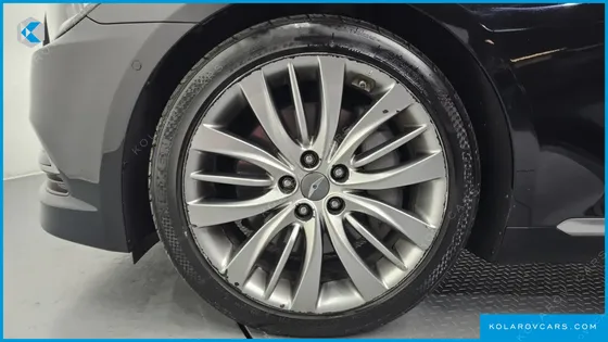 HYUNDAI GENESIS G330 PREMIUM AWD