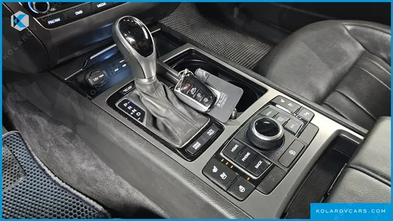 HYUNDAI GENESIS G330 PREMIUM AWD