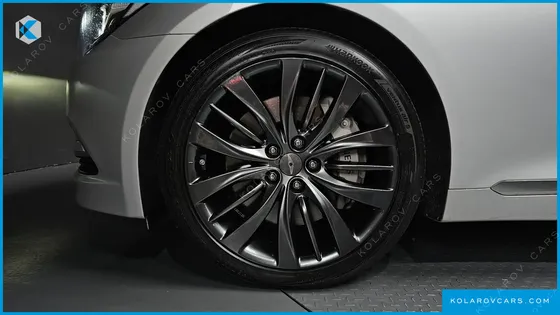 HYUNDAI GENESIS G330 PREMIUM AWD