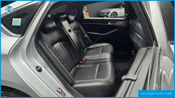 HYUNDAI GENESIS G330 PREMIUM AWD