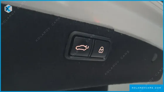 HYUNDAI GENESIS G330 PREMIUM AWD