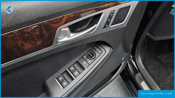 HYUNDAI GENESIS G330 PREMIUM AWD