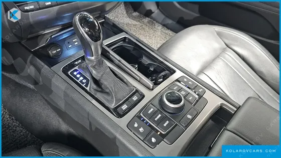 HYUNDAI GENESIS G330 PREMIUM AWD