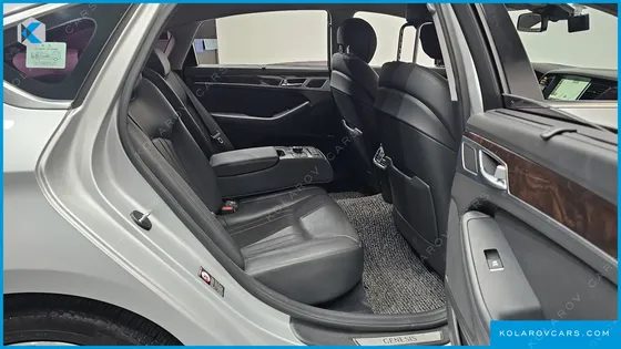 HYUNDAI GENESIS G330 PREMIUM AWD