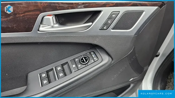 HYUNDAI GENESIS G330 PREMIUM AWD
