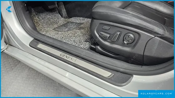 HYUNDAI GENESIS G330 PREMIUM AWD