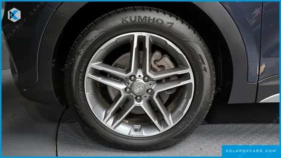 HYUNDAI MAXCRUISE GAS 3.3 2WD