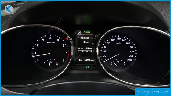 HYUNDAI MAXCRUISE GAS 3.3 2WD