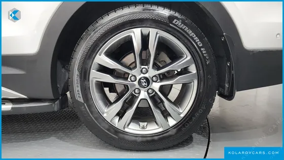 HYUNDAI MAXCRUISE GAS 3.3 4WD