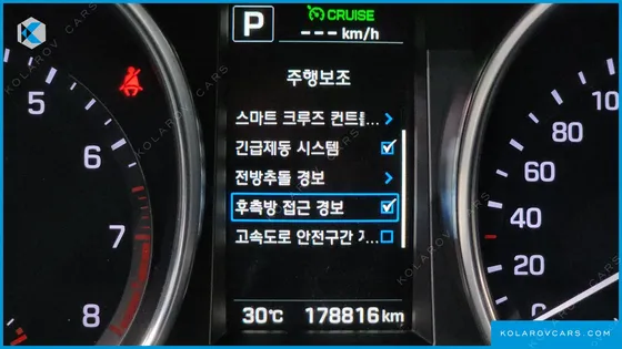 HYUNDAI MAXCRUISE GAS 3.3 4WD