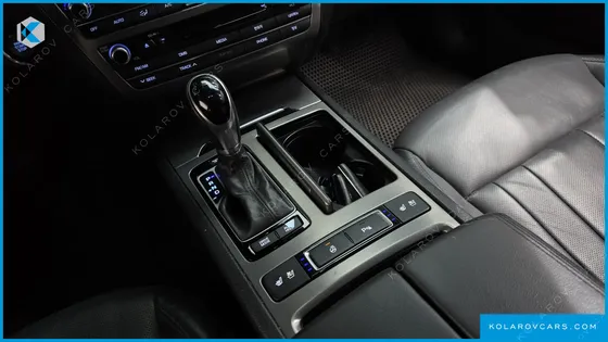 HYUNDAI GENESIS G330 MODERN AWD