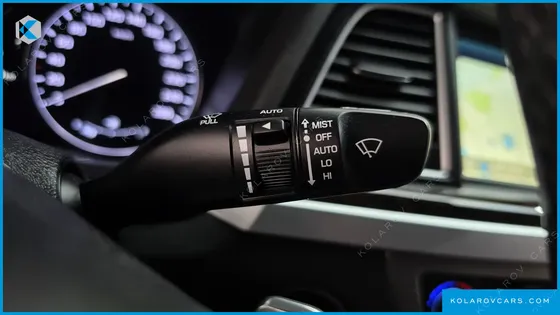 HYUNDAI GENESIS G330 MODERN AWD