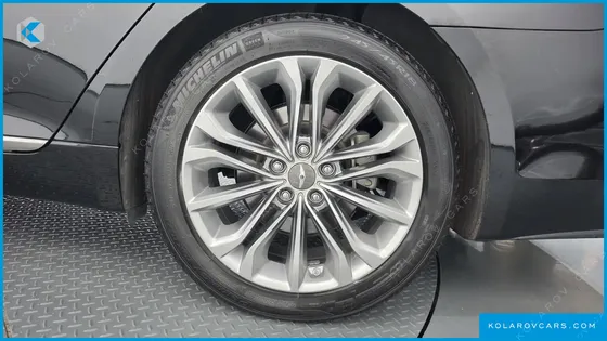 HYUNDAI GENESIS G330 MODERN AWD