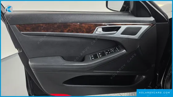 HYUNDAI GENESIS G330 MODERN AWD
